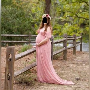 Sicily Women's Lace Off-Shoulder Long Maternity Dress Size Small